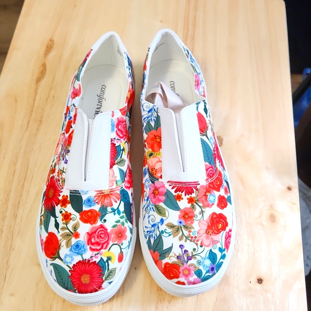 Women's Shoes